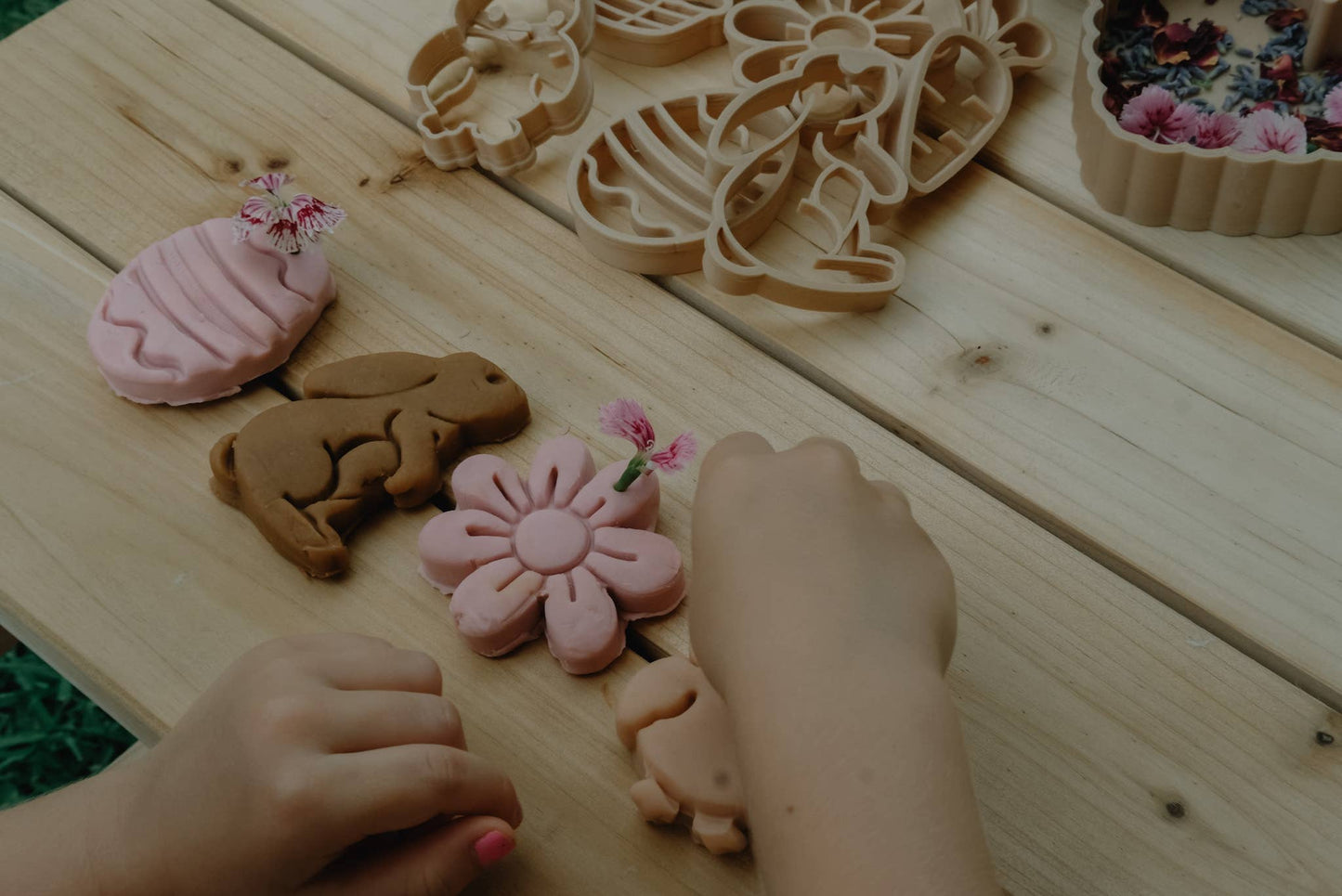 MINI EASTER DOUGH CUTTER SET