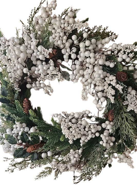 WHITE BERRY WREATH