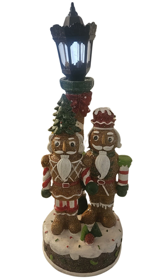 LIGHT UP NUTCRACKER LAMP POST