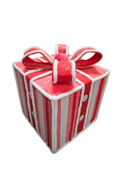 RED WHITE GIFT BOX MEDIUM